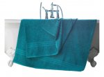 Pair of extra large bath towels