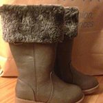 Girls fur top boots was £14 now £3.00 Chester Primark