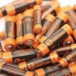  Stay charged with free pack of AA or AAA long life batteries @ Halfords with O2 Priority Moments, till 24th December! 