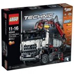 LEGO Technic Mercedes-Benz Arocs 42043
