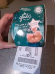 Glade candle "Dazzling Blossom" Now