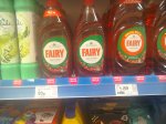 Fairy Clean & Fresh Pomegranate & Honeysuckle Washing Liquid 520Ml