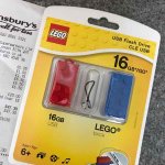 Lego 16gb usb