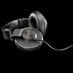 AKG K550