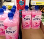 £2.75 Lenor Large Pack 1.9L 76 Washes @ Savers