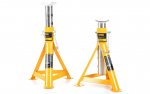 Halfords 2 Tonne Axle Stands OR 3 Tonne £12