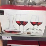 Decanter and 4 wine glasses