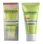 2 for 1 on Garnier Oil Control Complete Vanishing Cream 40ml