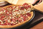 BOGOF on Pizzas - Pizza Hut +£10 & 5% Cashback for new members